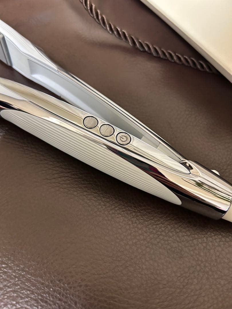 リファRefa ヘアアイロンストレートプロ2024年RE-AT-02A[正規品］