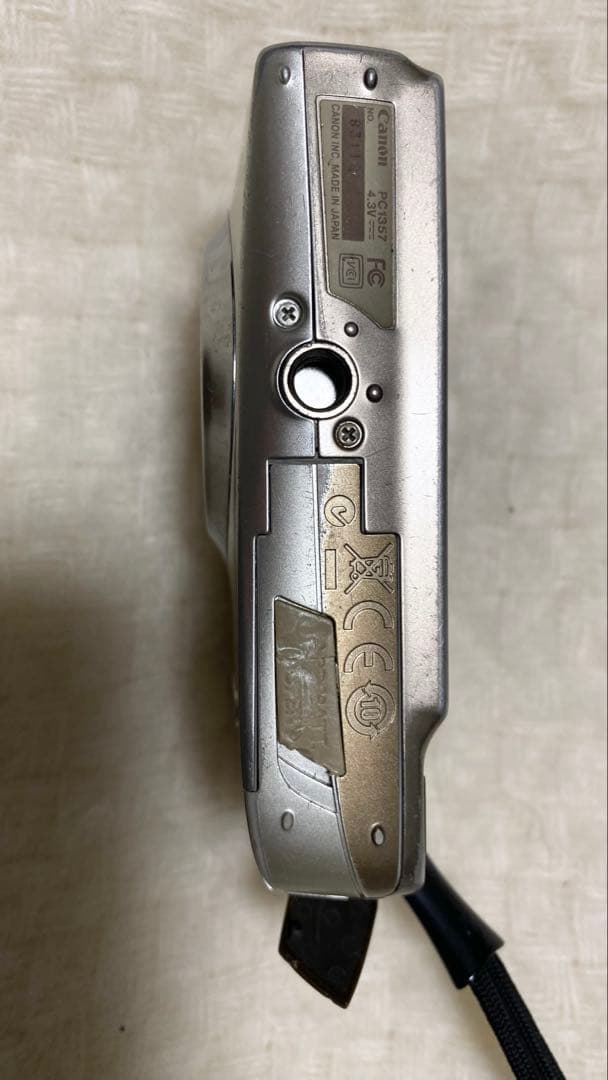 Canon IXY DIGITAL 1210万画素 5倍ズームバッテリー新品