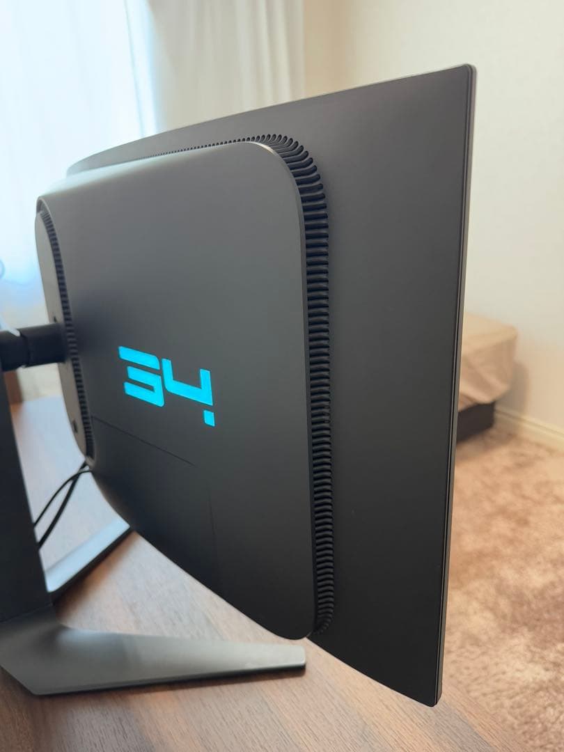 Alienware 34 曲面 QD-OLED モニター AW3423DWF
