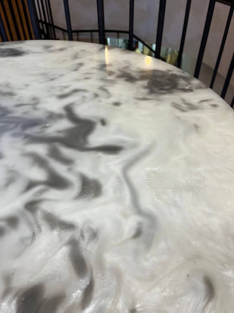 チューリップテーブル　リプロ