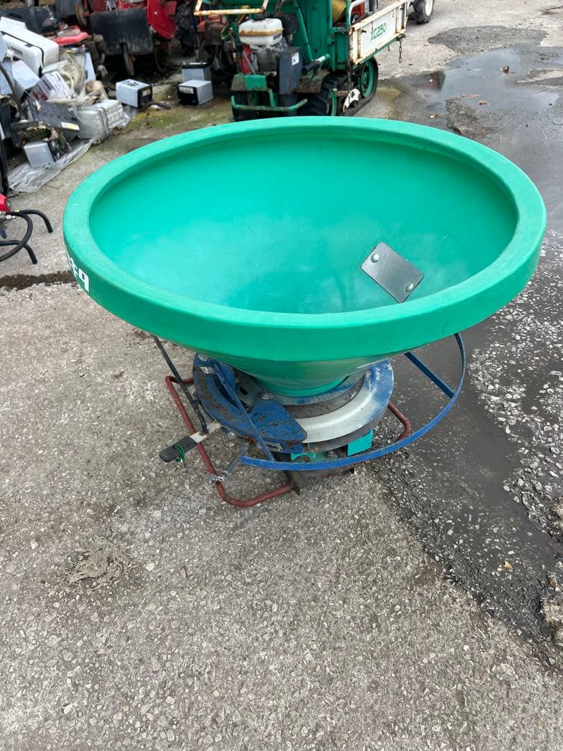 タカキタ　中古　フルーツキャスター【肥料散布】