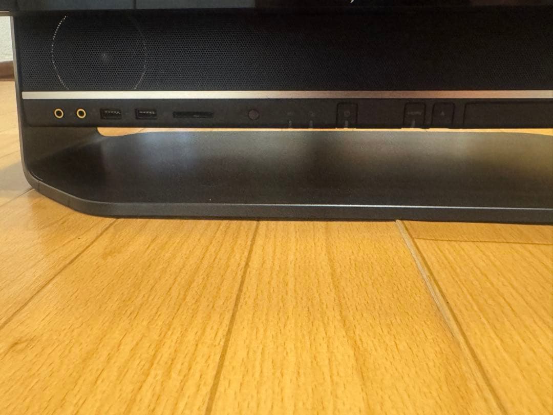 一体型パソコン　ESPRIMO FH93/B3 27インチ　富士通