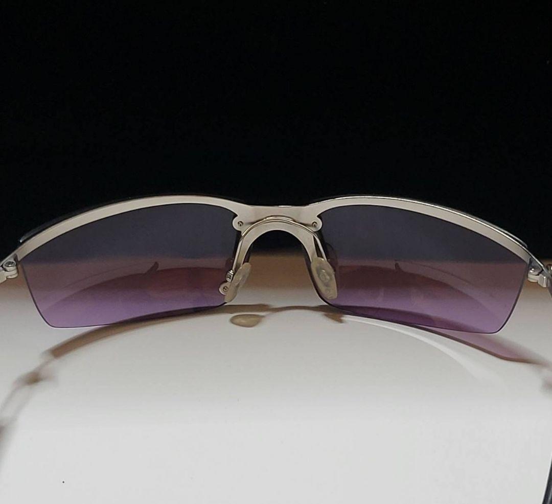 ◆CHANEL　シャネル◆ロゴ付き　サングラス　男女兼用