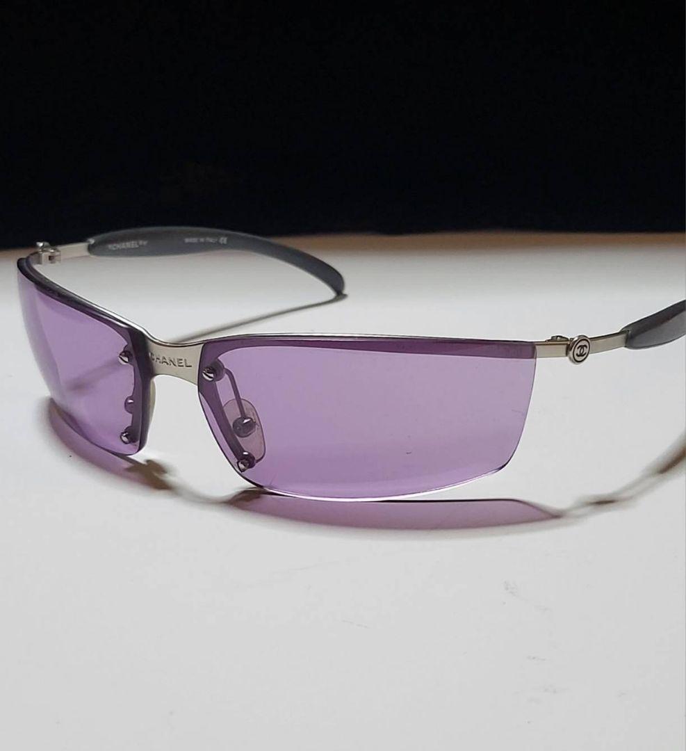 ◆CHANEL　シャネル◆ロゴ付き　サングラス　男女兼用