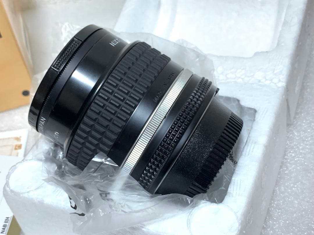 レンズ(単焦点) NIKON 24mm 1:2