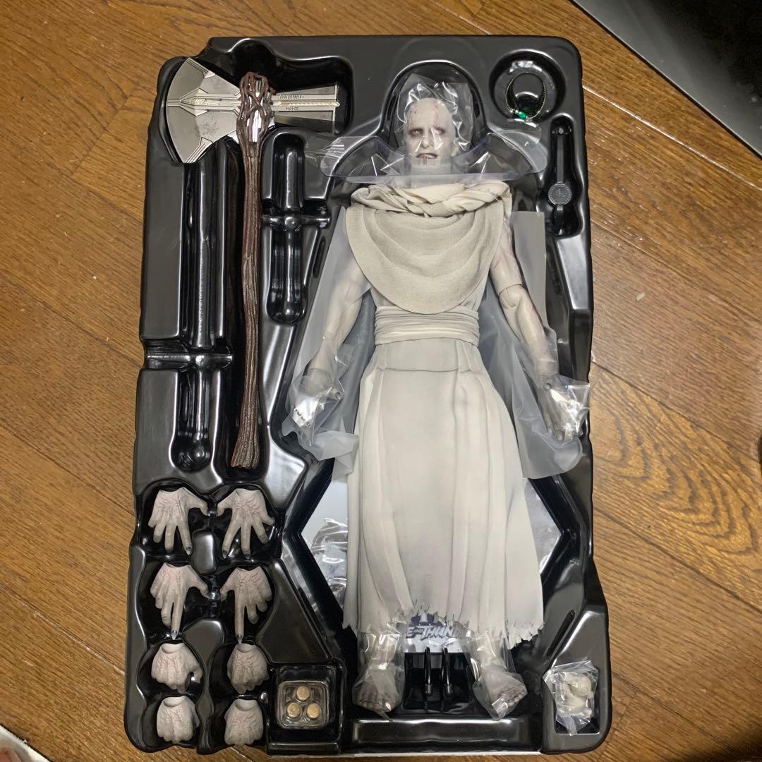 ソー：ラブ＆サンダー　フィギュア　ゴア　ホットトイズ　hot toys 欠品あり