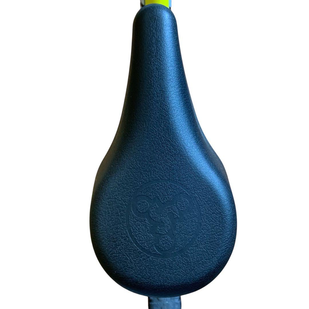 【美品】STRIDER ストライダー 12 スポーツ イエロー