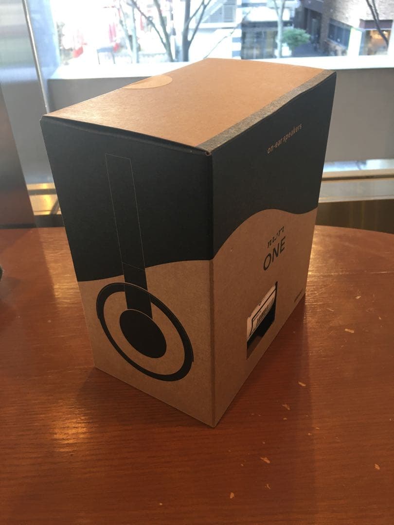 nura ONE ワイヤレスヘッドホン