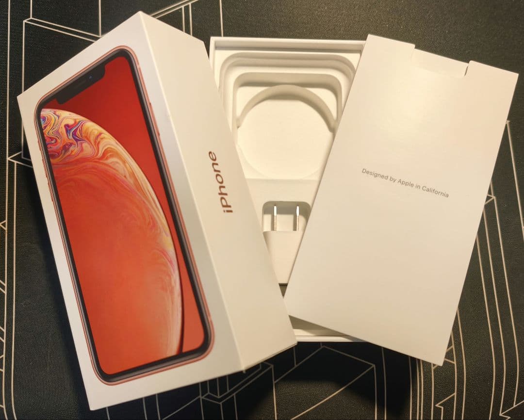 Apple iPhone XR 256GB コーラル