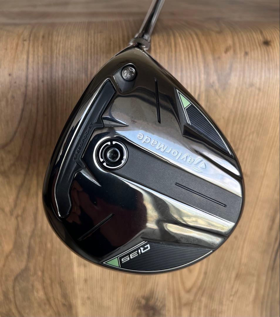 テーラーメイドゴルフ　QI35 フェアウェイウッド　#3