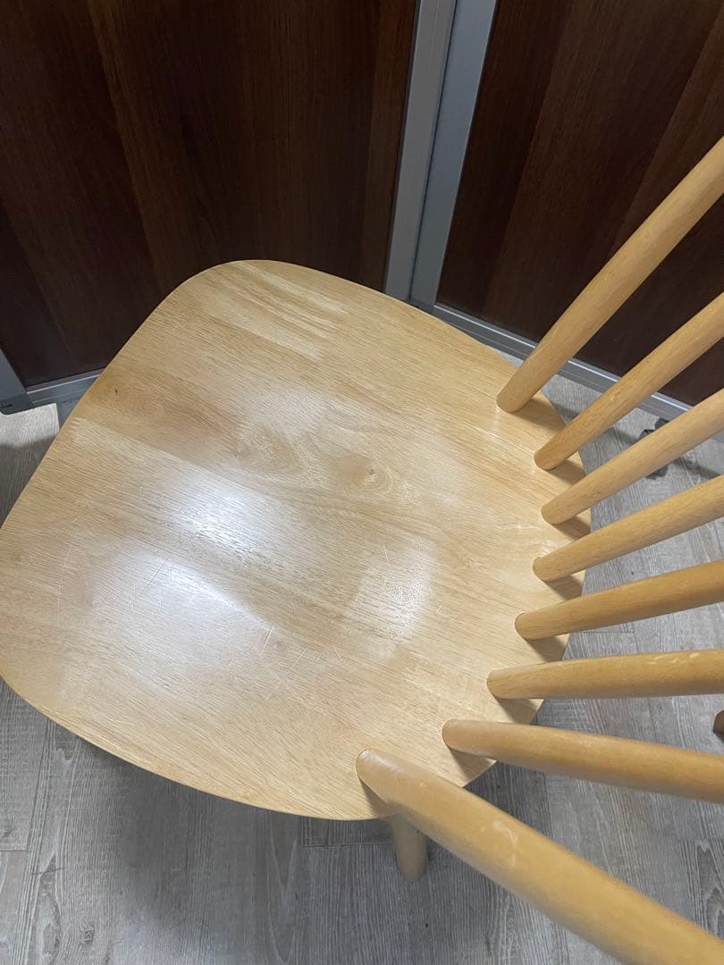 ウィンザーチェア　木製スピンドルバック　ダイニングチェア　②