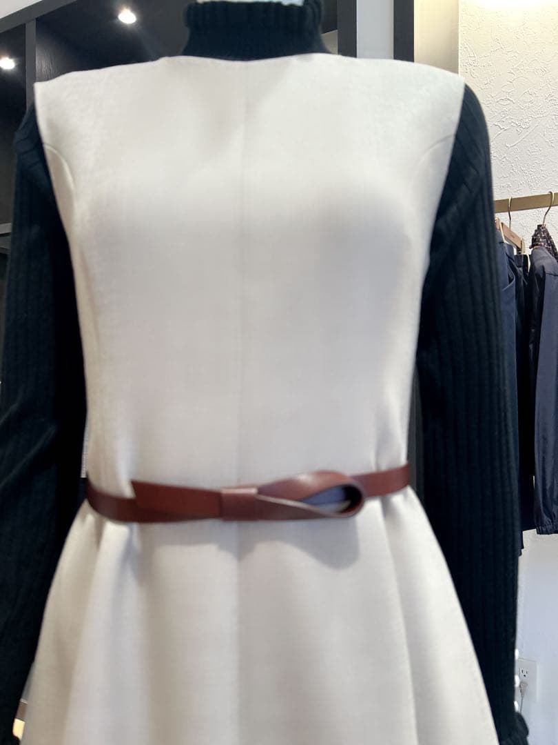 FOXEY ♡Lady Bouquet♡美品ベージュワンピース38レザーベルト付