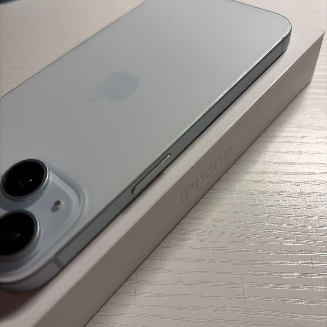 iPhone15 256GB ブルー SIMフリー ジャンク