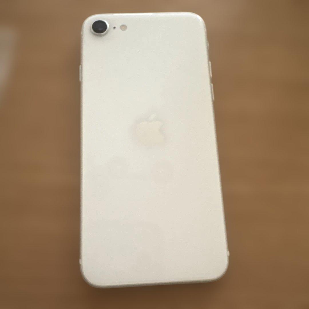 iPhone Se 第2世代　ホワイト　128GB SIMフリー　本体(ケース)