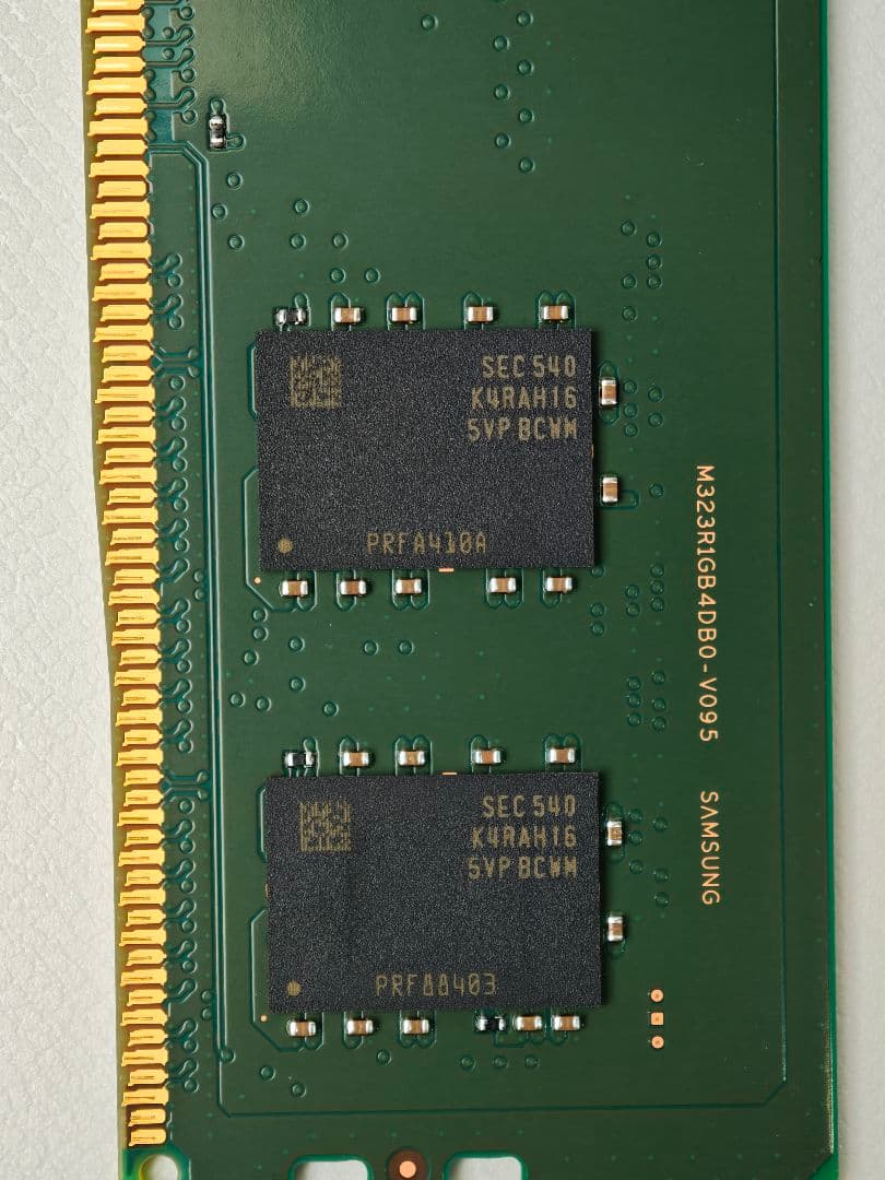 メモリー Samsung 8GB pc5-5600B