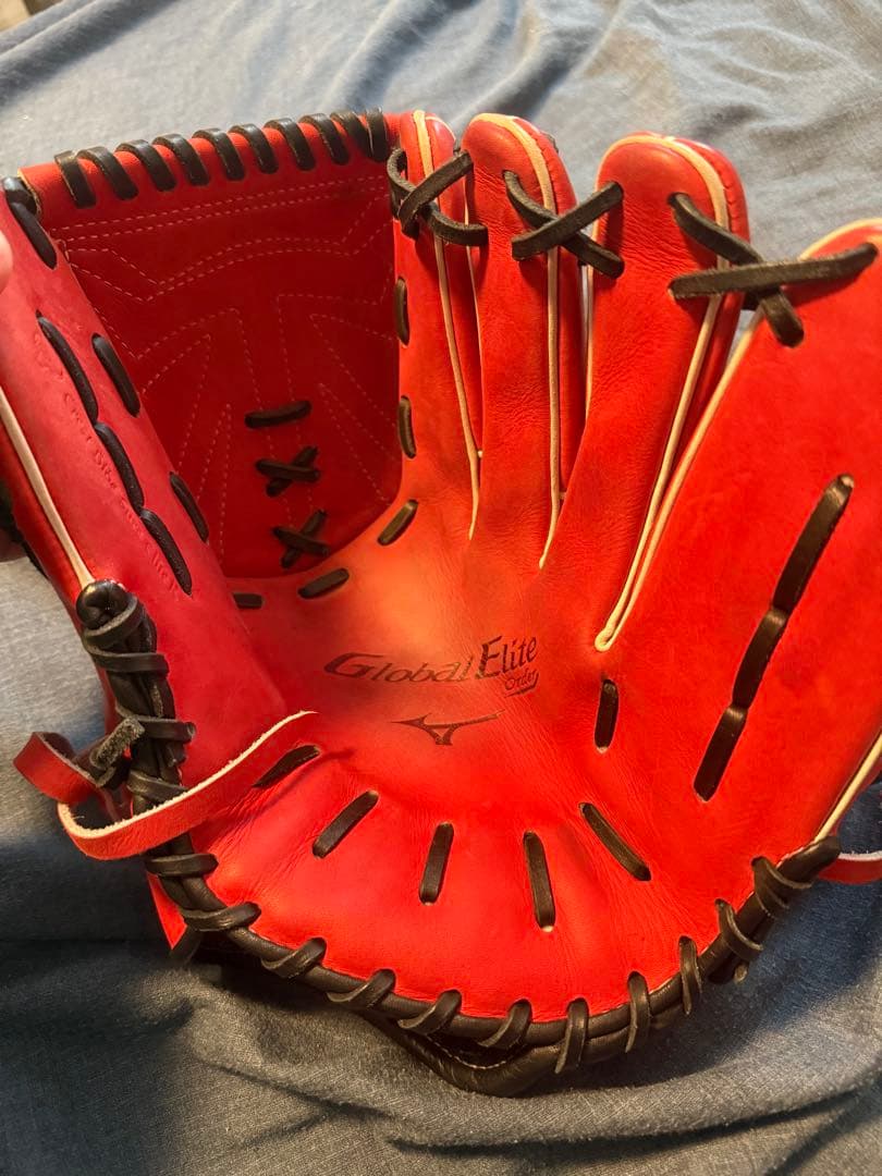 軟式オーダーピッチャー用グローブ