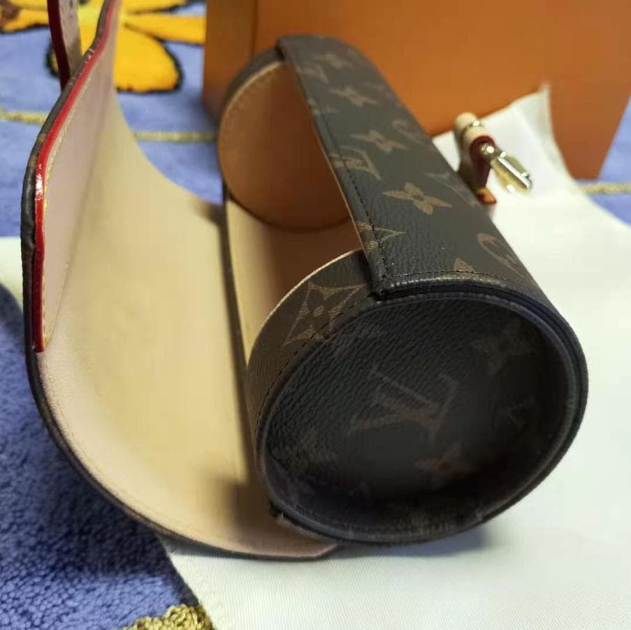 【美品】ルイヴィトンモノグラム エテュイ 3モントルM47530 ウォッチケース