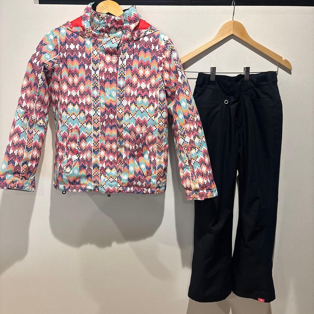 【美品】ROXY スキーウェアー　サイズ140〜150㎝　上下セット