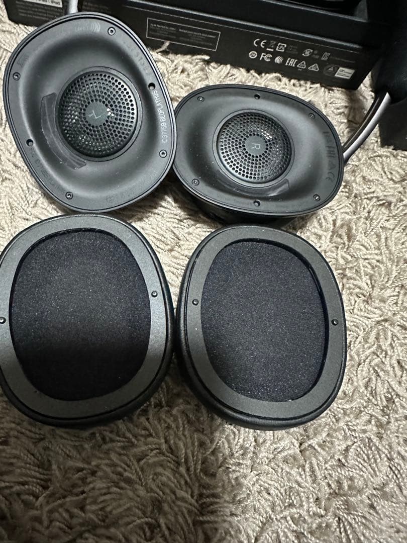 Bang & Olufsen Beoplay H95 ヘッドフォン