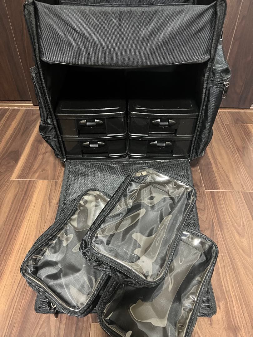 アーティストキャリア　　メイクボックス