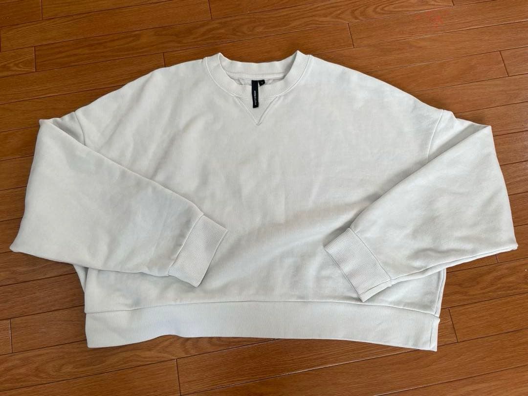 Entire Studios （エンタイアスタジオ）Box Crew SWEAT