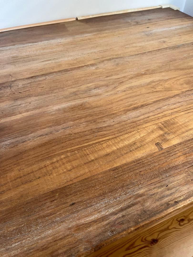 RHCロンハーマン　テーブル