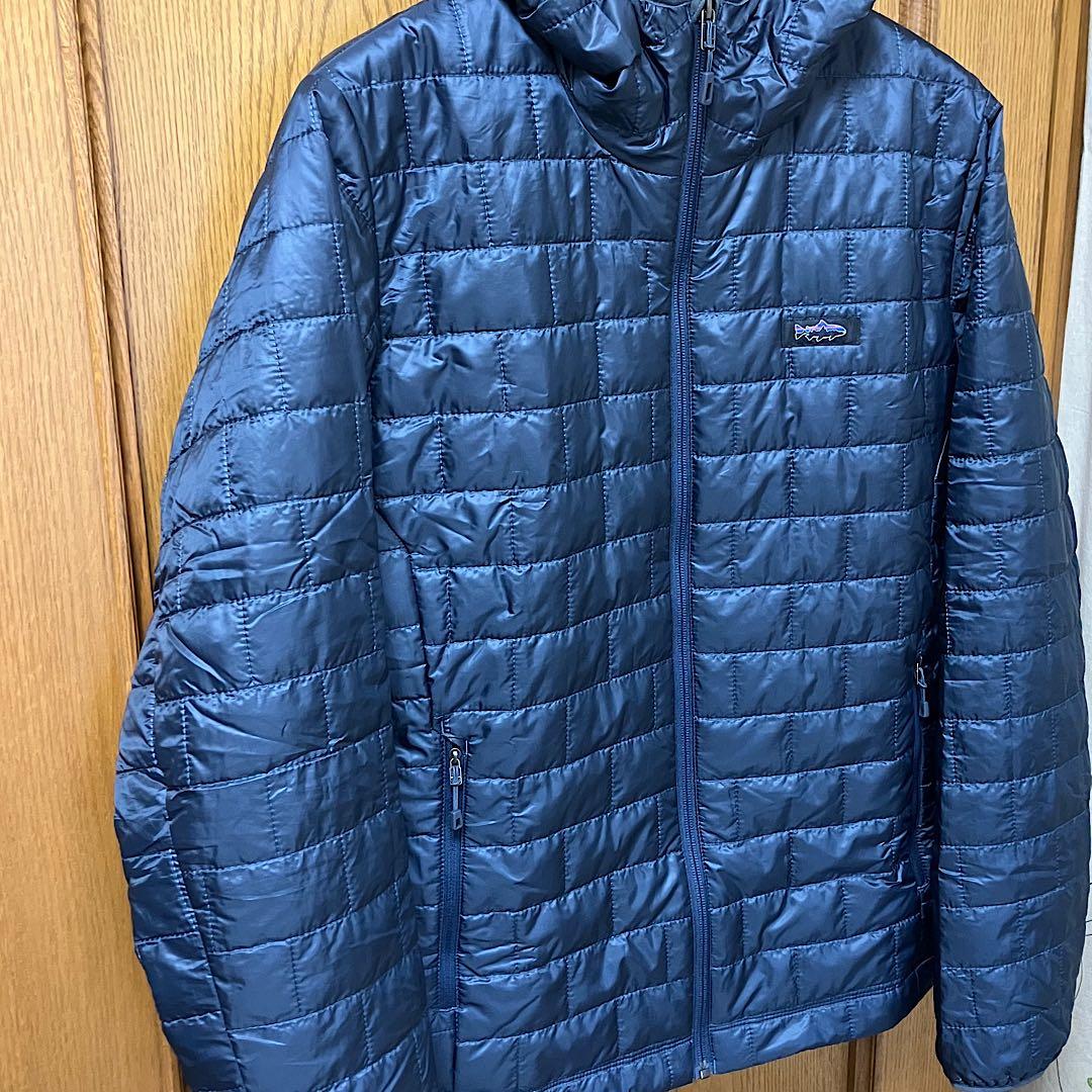 Patagonia FA23 ナノ・パフ・フィッツロイ・トラウト・フーディ