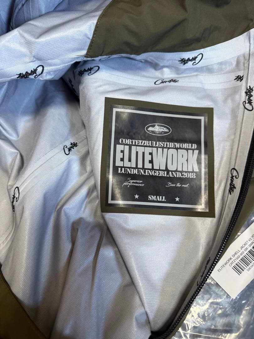 ジャケット・アウター Corteiz WATERPROOF SHELL JACKET V2 KHAKI