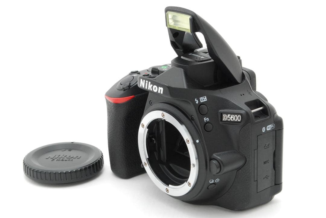 ✨極美品✨ニコン D5600❤️わずか2,548ショット！