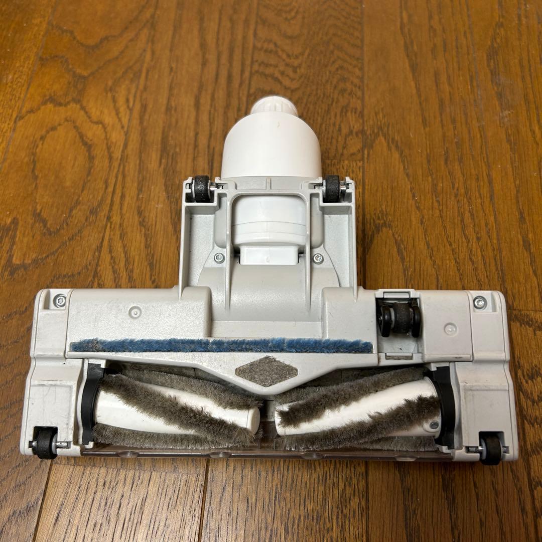 Panasonic MC-NS10K コードレス掃除機 2022年製　紙パック付