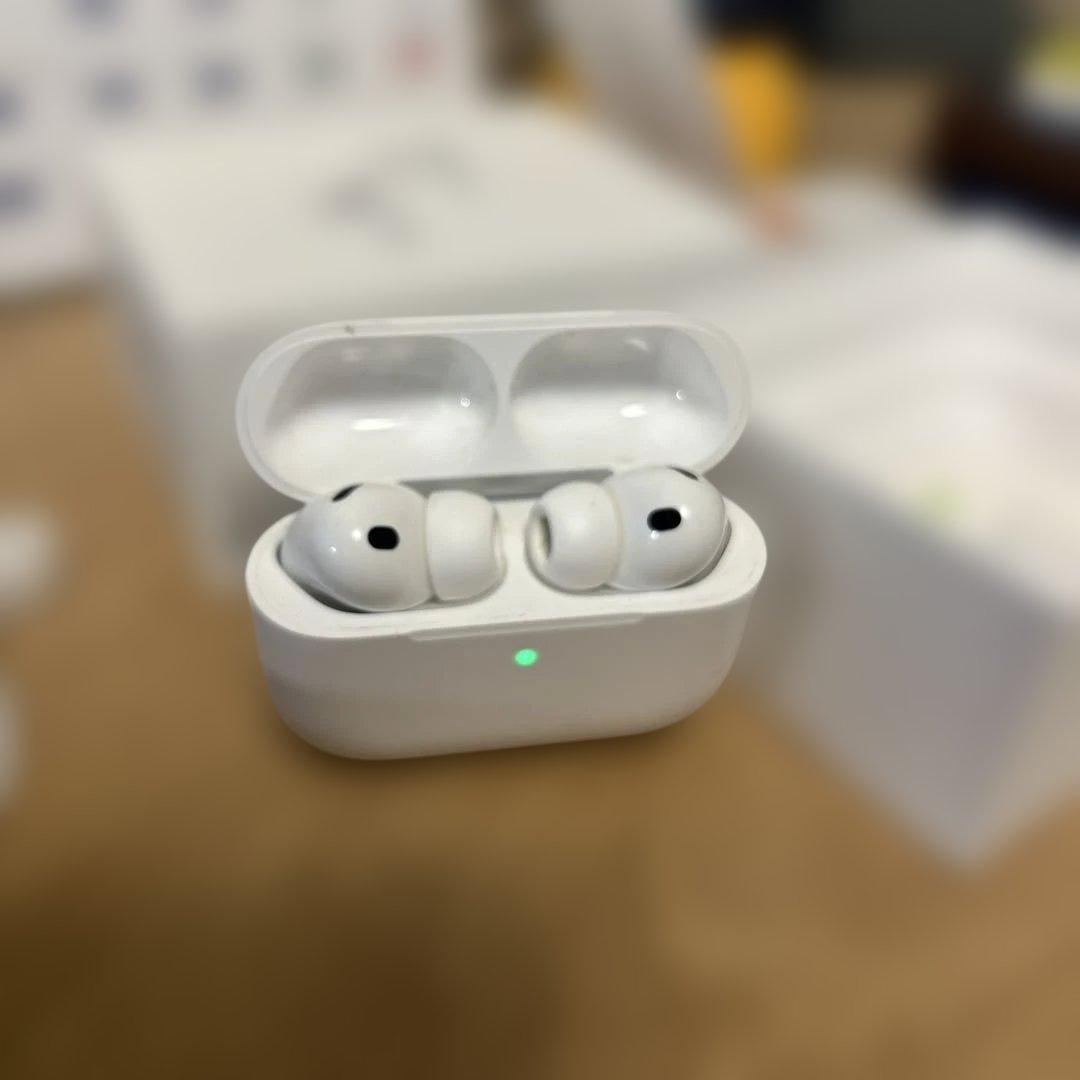 Apple AirPods Pro本体！マグネチック ストラップ付、落とさない！