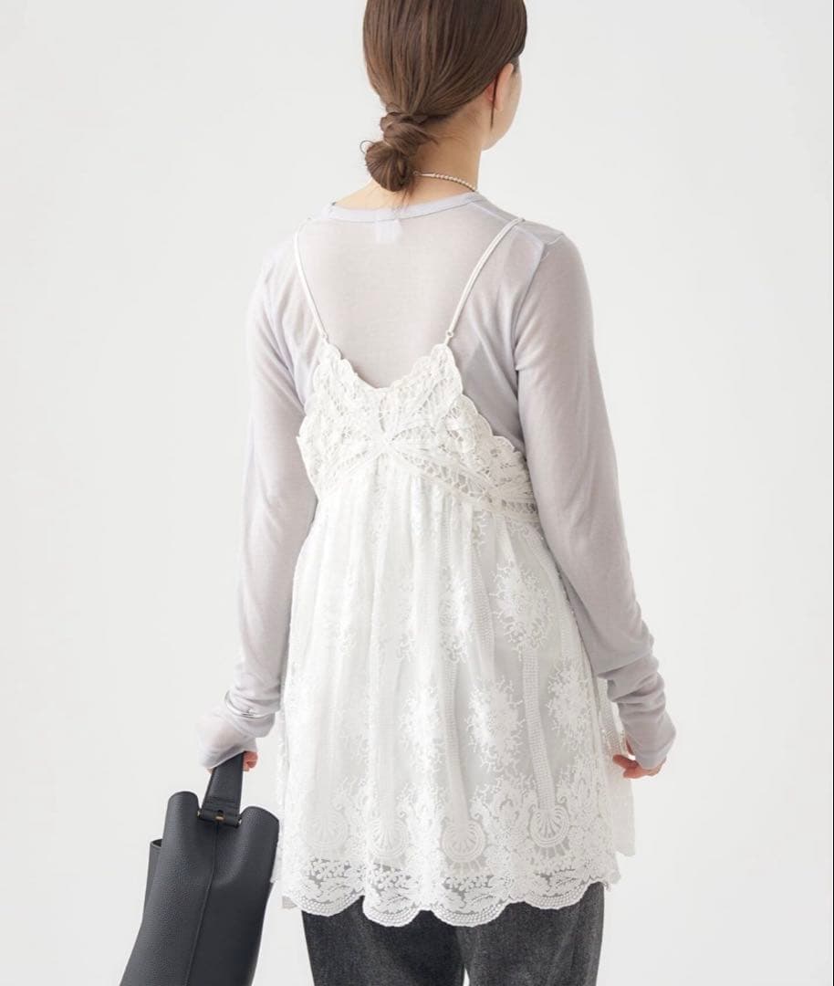 イエナ　アンティークバテンレースフリルキャミソール