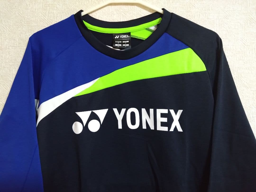 YONEXヨネックス 新品未使用 グリーンライン入りライトトレーナー