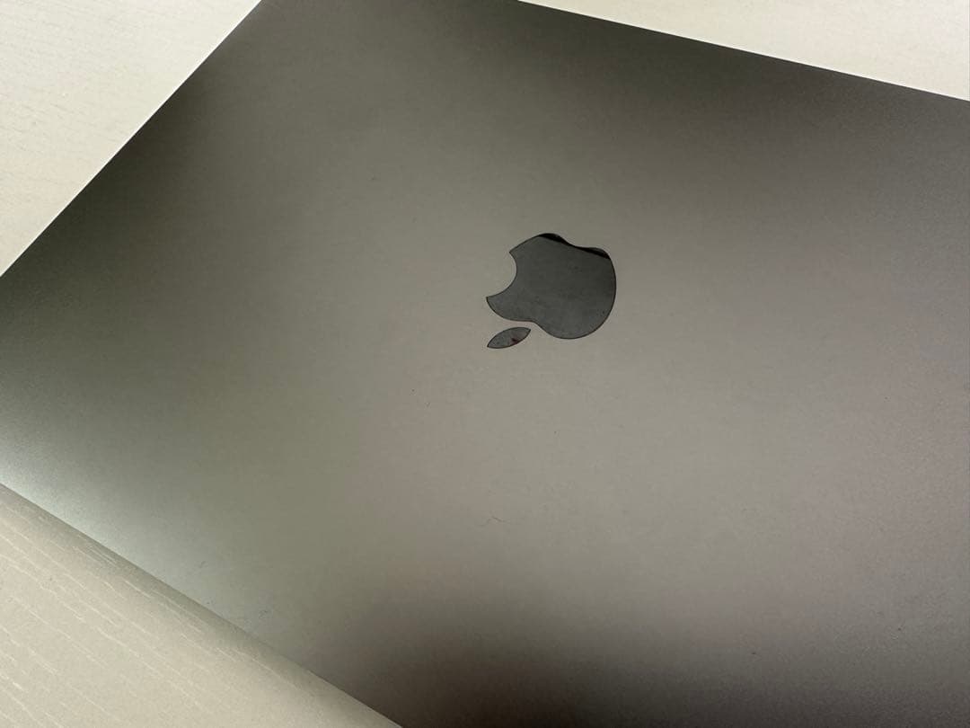 M1 Apple MacBook Air スペースグレー 本体 充電器付き