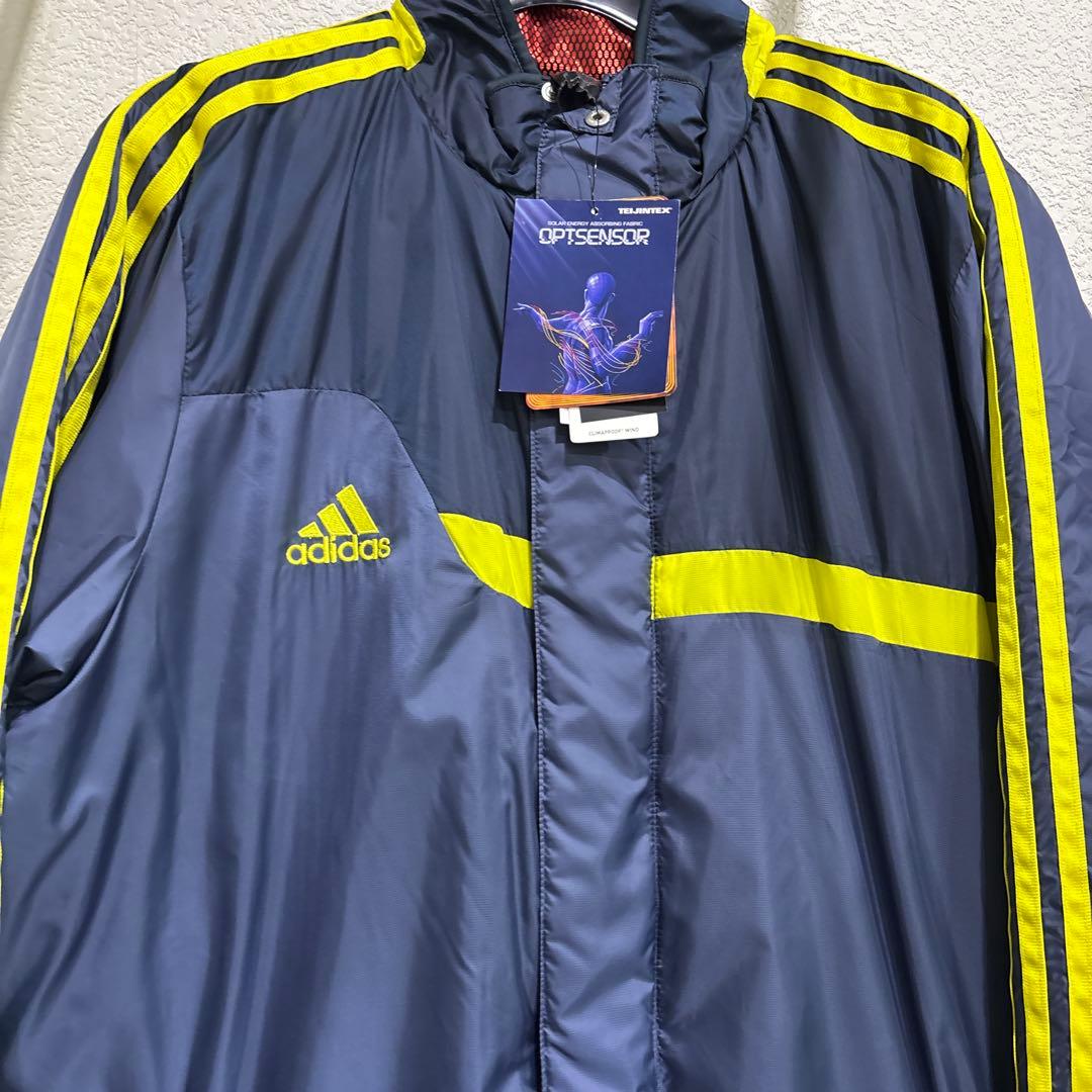 アディダスベンチコートTIRO新品Ｏサイズ
