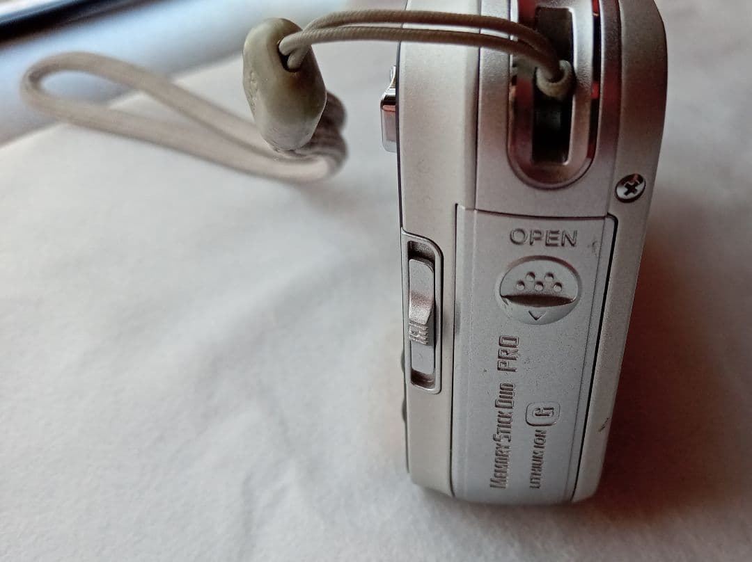 デジタルカメラ SONY Cyber-shot DSC-N1