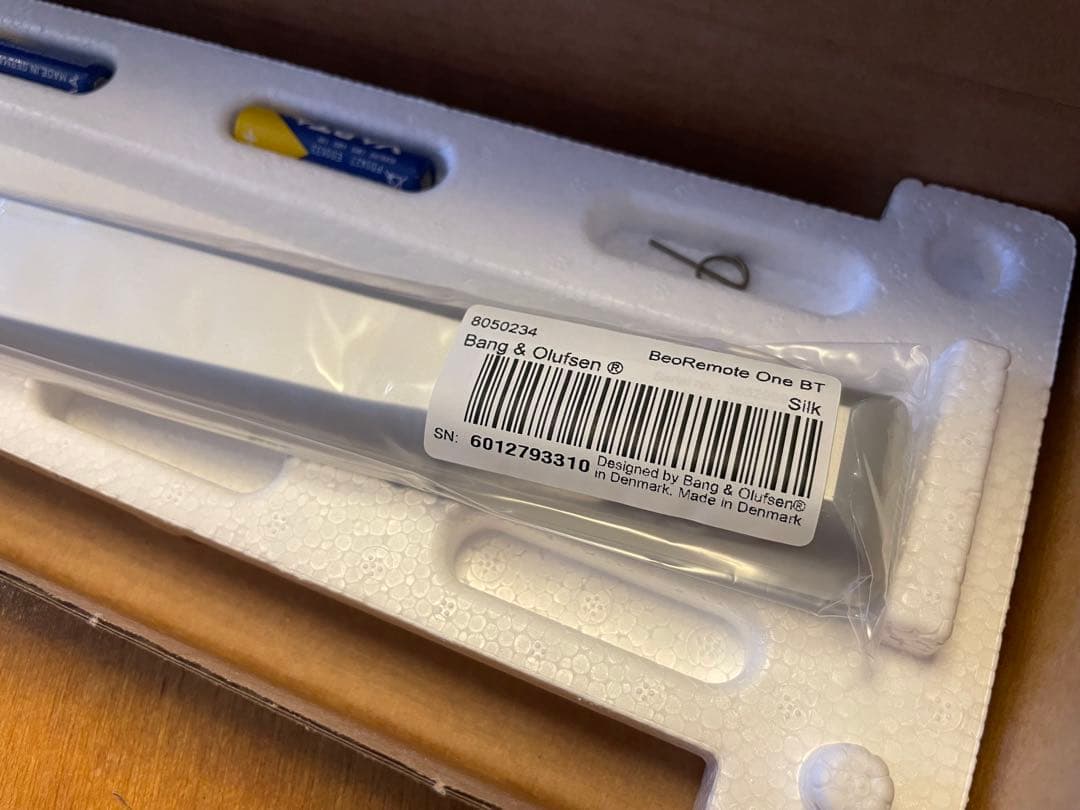 Bang & Olufsen BeoRemote One BT シルク