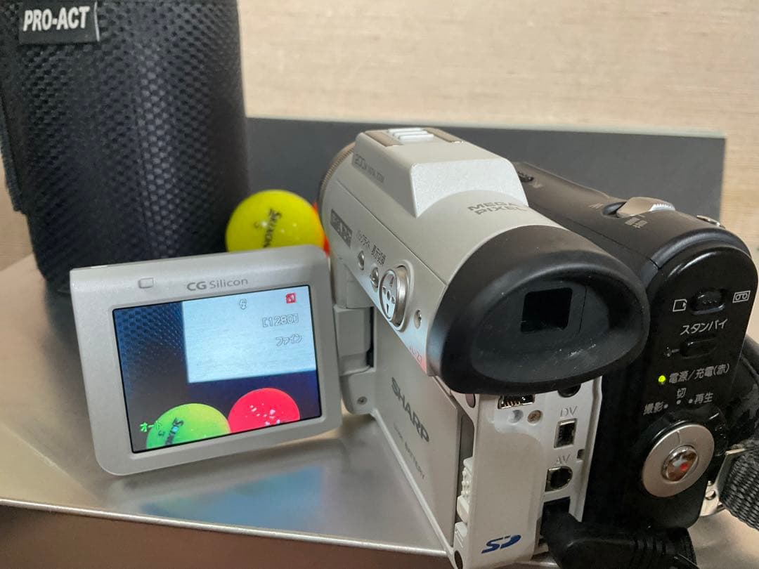 SHARP VL-27-W.   ハンデイカメラorビデオ