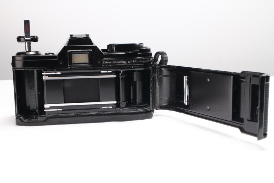 Canon AE-1 フィルムカメラ