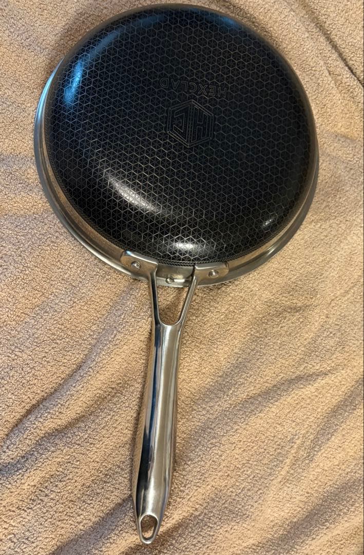 HexClad フライパン 20cm 【焦げ付き防止加工】未使用品