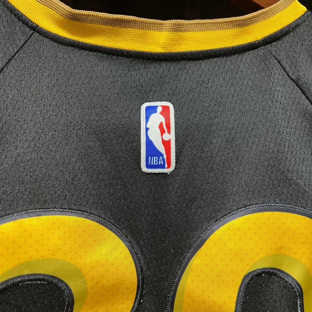 CURRY 30 NBA ユニフォーム NIKE カリー