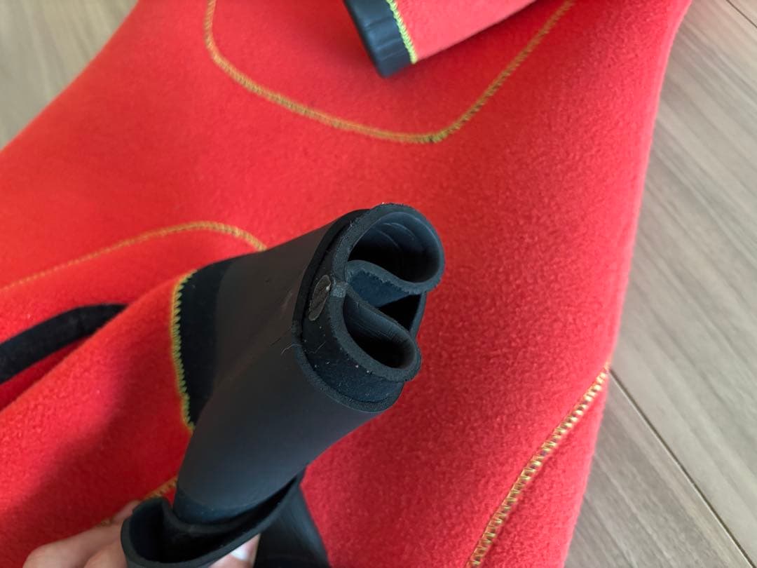 ★送料無料★お洒落　リバーサル　セミドライ　フルスーツ　ウエットスーツサーフィン