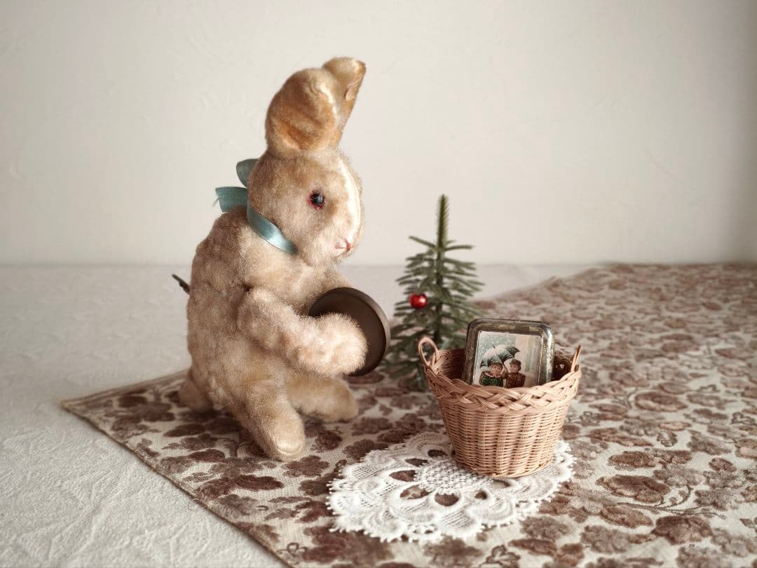 【キラキラさま】vintage ❀ ゼンマイ仕掛けの シンバル うさちゃん