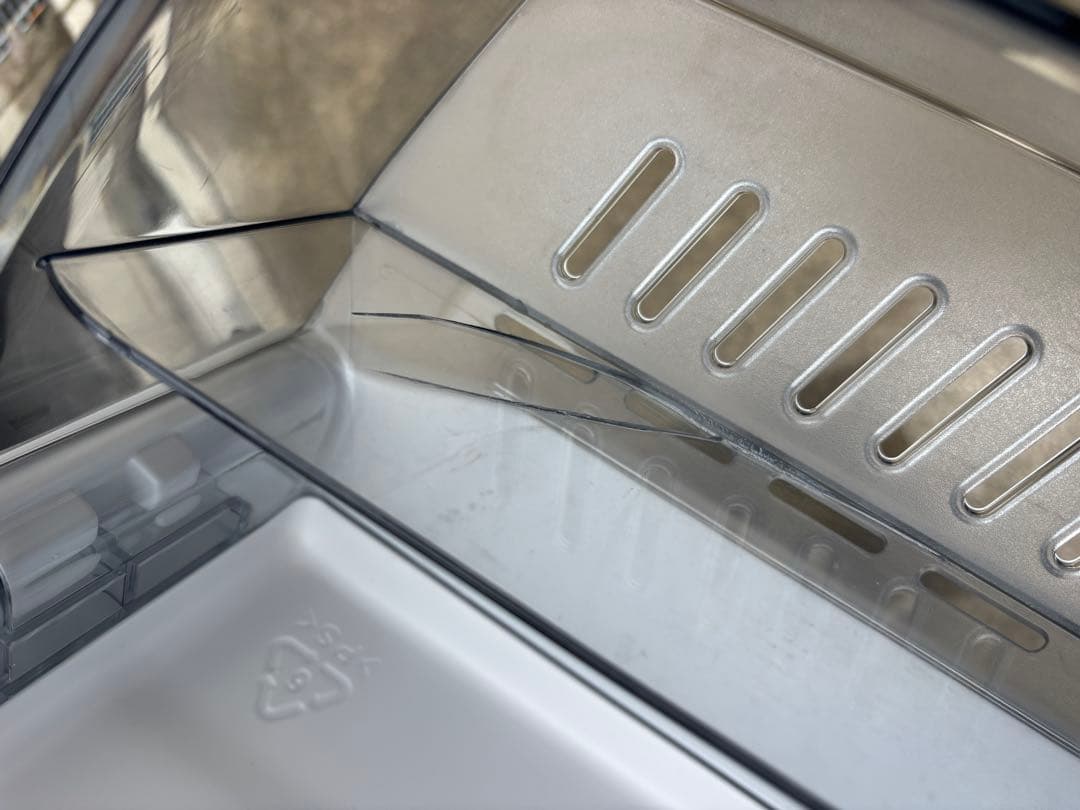 ハイアール3ドア冷蔵庫2024年製JR-CVM34B