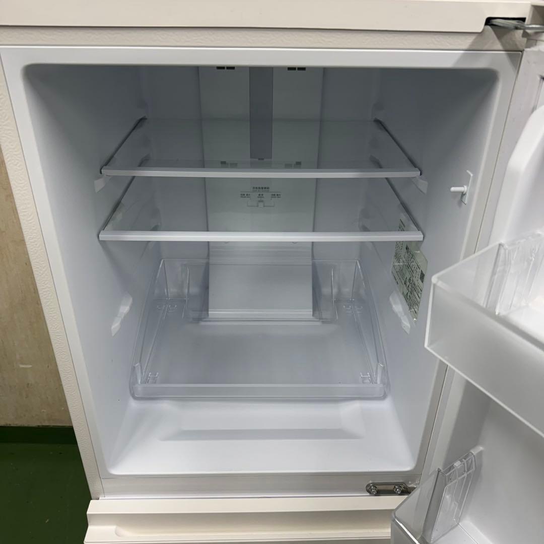 152パナソニック冷蔵庫　156L 100L強　小型　一人暮らし　ホワイトカラー