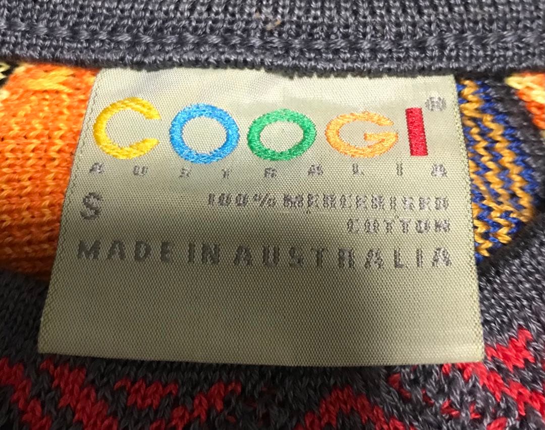 本日限定価格　coogi マルチカラー3Dニット