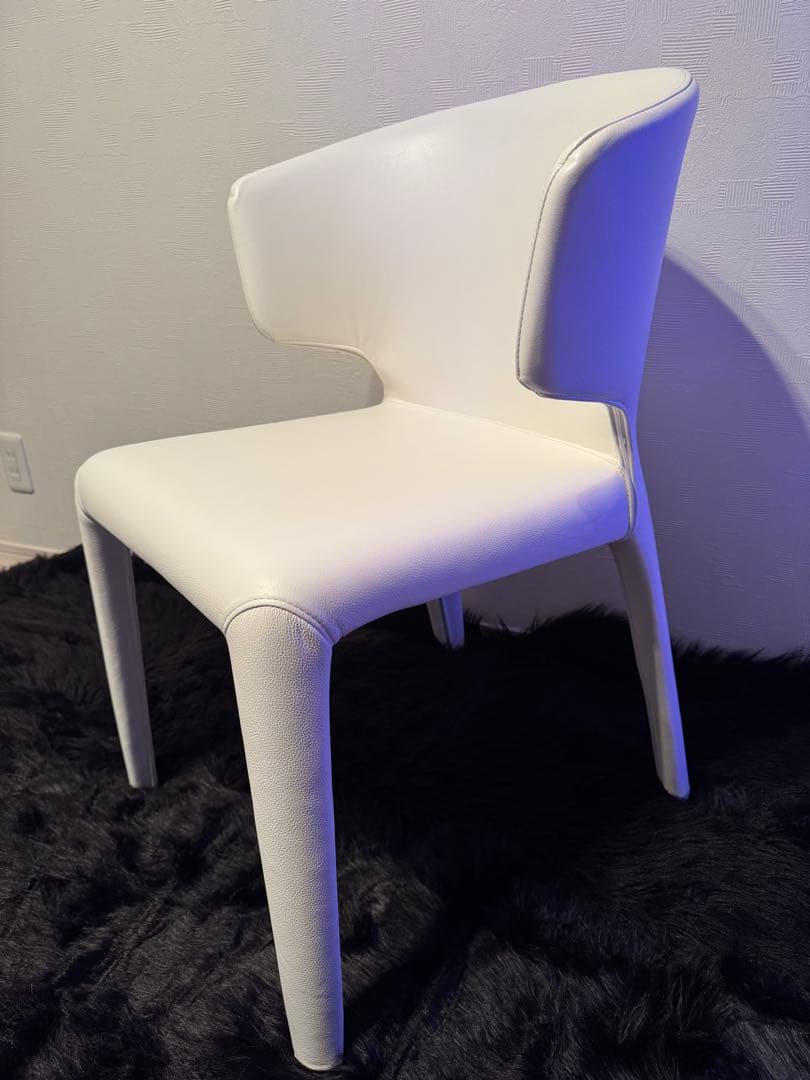 Cassina カッシーナ 367 HOLA オラ本革 ①