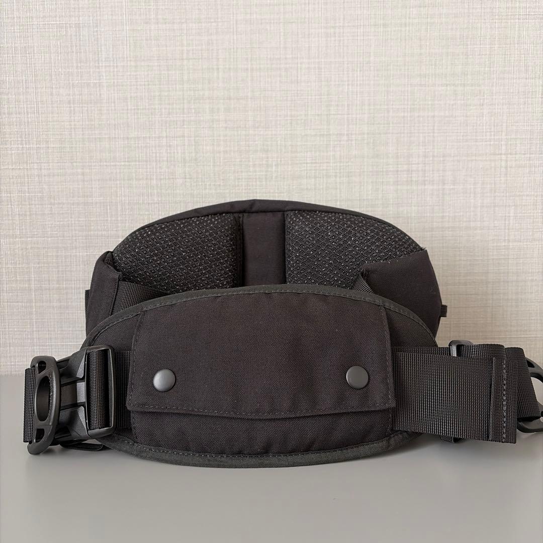 Hugoo ハグー　ヒップシート　ブラック　巾着&箱つき