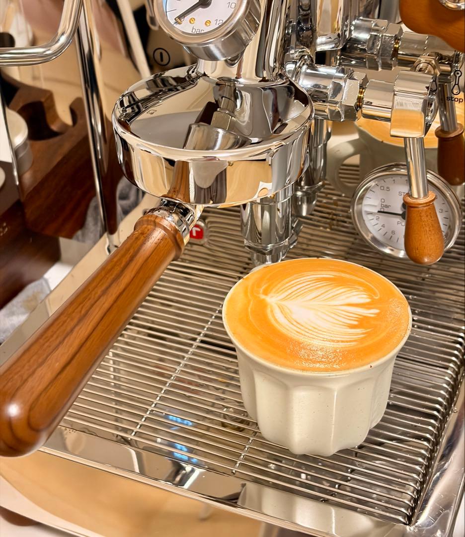 Bianca Lelit V3 エスプレッソマシン　引き取りの場合、064s無料