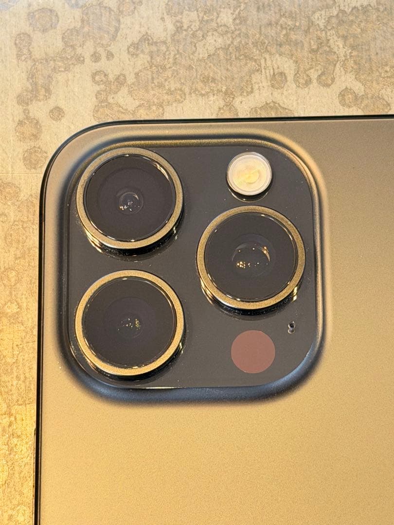 iPhone 15 Pro Max ブラックチタニウム 256GB SIMフリー